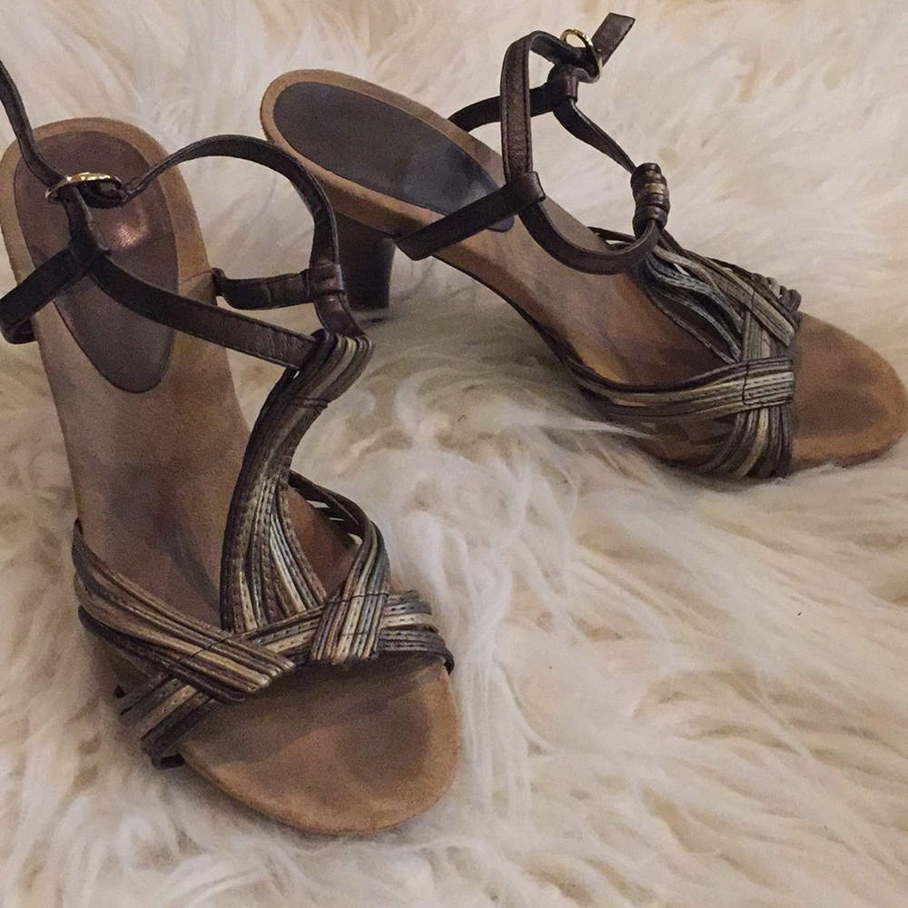 Bandolino | Bronze heels